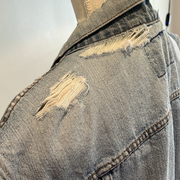 Levi Strauss signature destroyed denim vest. Size M - Picture 7 of 14